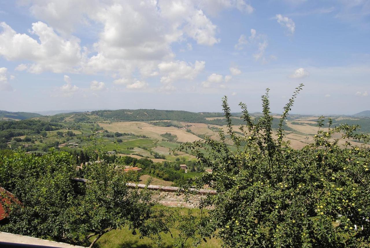 Entro Le Mura Montepulciano Exterior foto