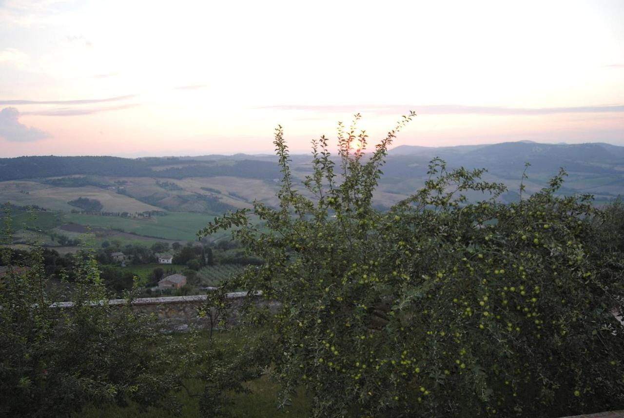 Entro Le Mura Montepulciano Exterior foto