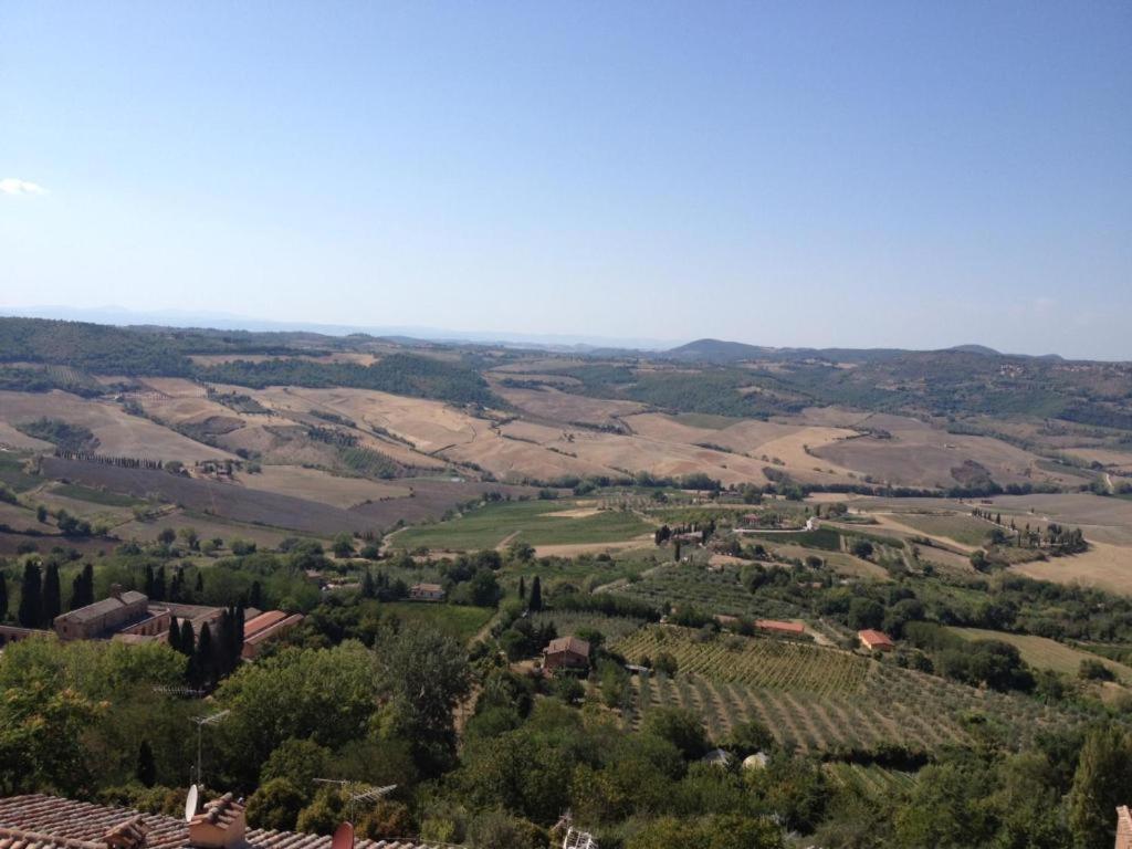 Entro Le Mura Montepulciano Exterior foto